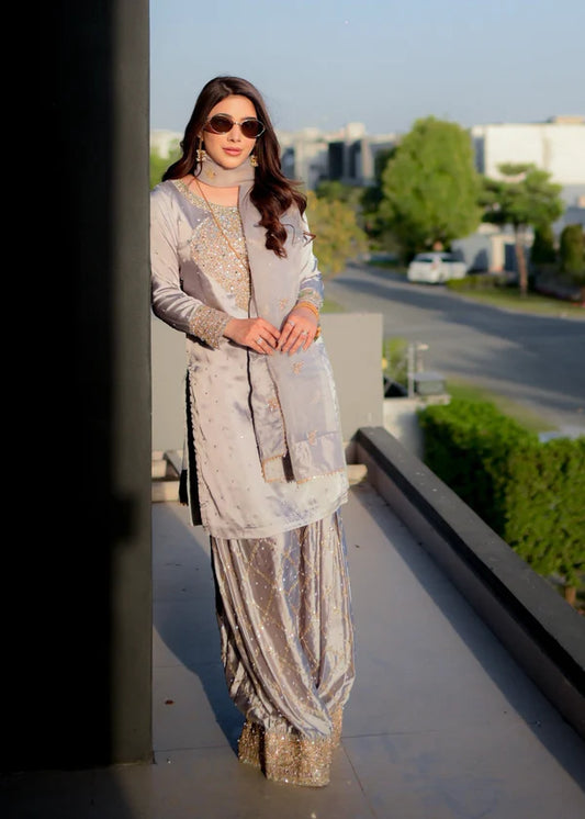 Zehnaseeb (Pre-Order)