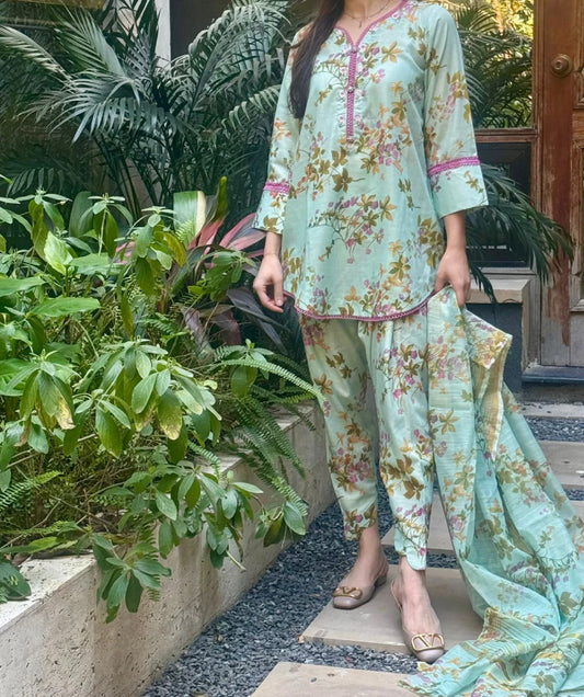 Petite Fleur (Pre-Order)