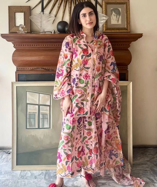 Pink Floral Dreams (Pre-Order)