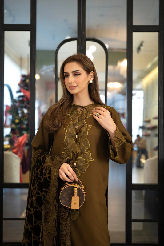 Olive Nocte (Pre-Order)