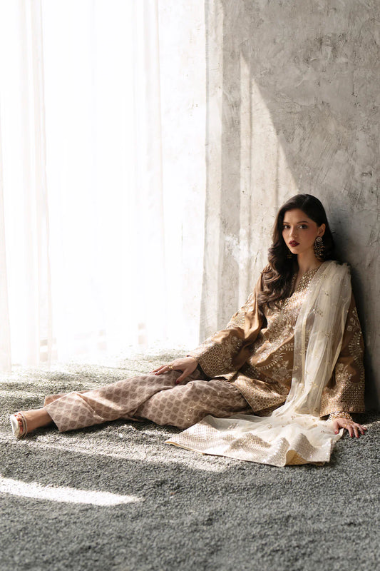 EMBROIDERED SUIT (PRE-ORDER)