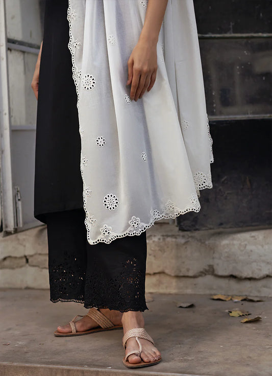 Embroidered Dupatta (Pre-Order)