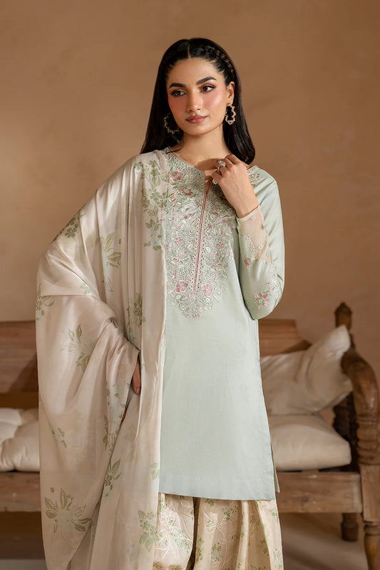 UE-472 Embroidered Lawn (Pre-Order)