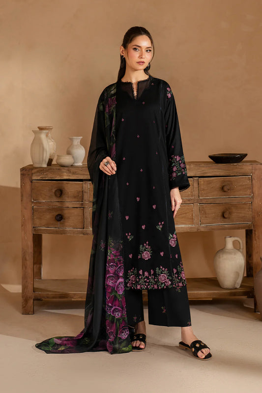 UE-477 Embroidered Lawn (Pre-Order)