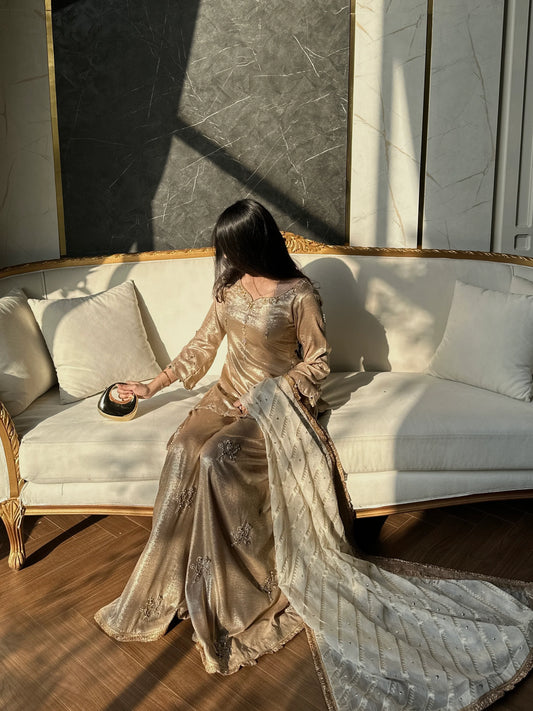 Shehnaaz (Pre-Order)